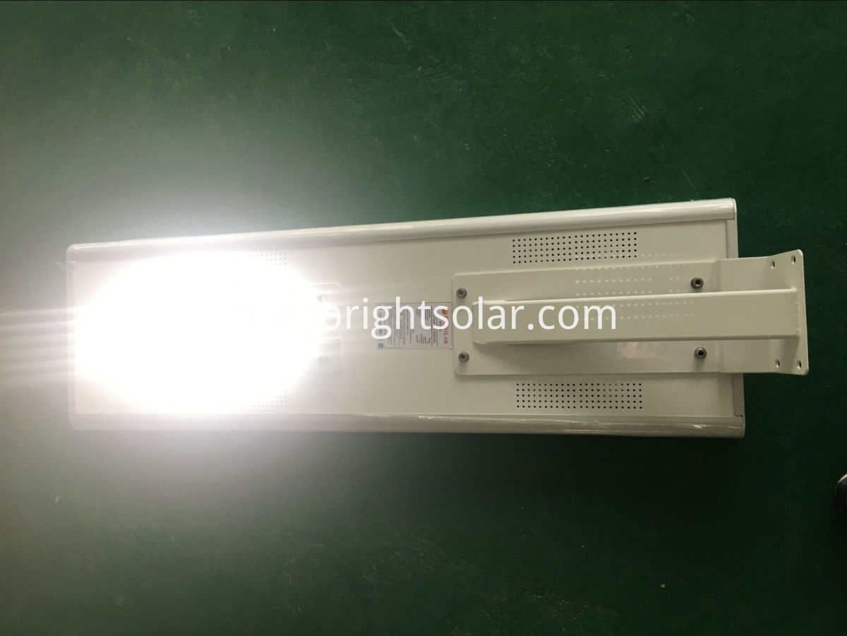 Lampadaire solaire intégré 20W-2 20W Integrated Solar Street Light-2